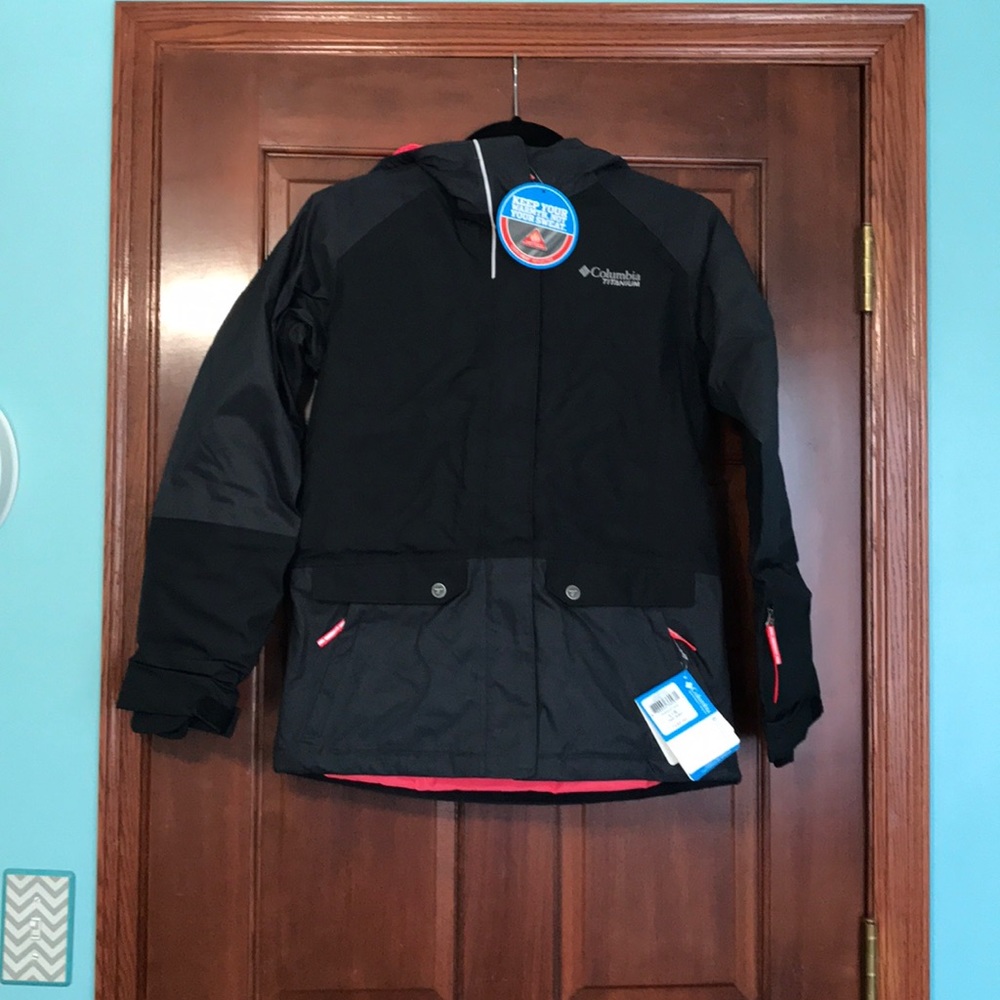 BRAND NEW! Columbia Girls Winter Jacket!!! NWT!